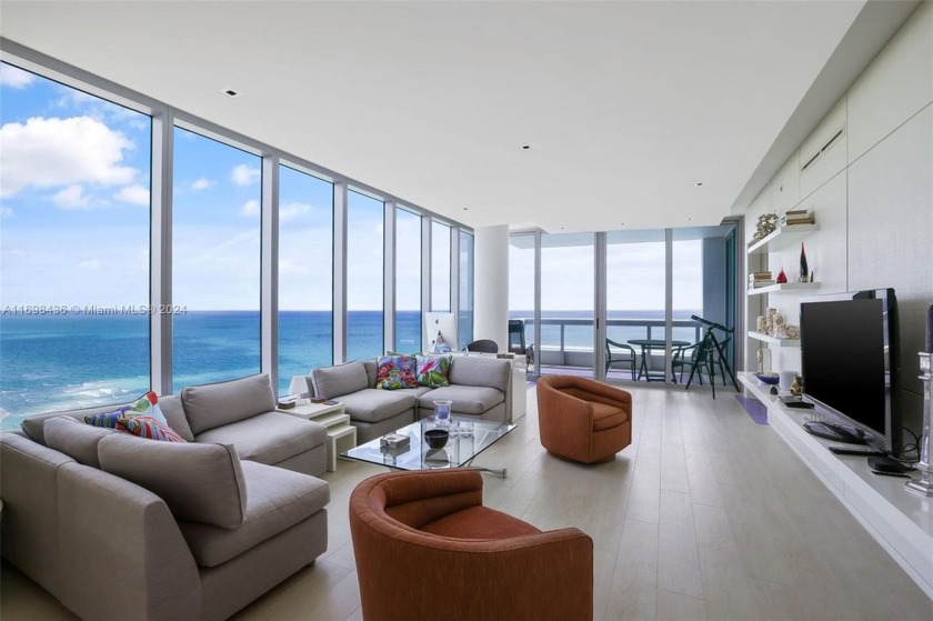 One-of-a-kind spectacular flow thru corner 3 bed 2 1/2 bath unit - Beach Condo for sale in Miami Beach, Florida on Beachhouse.com