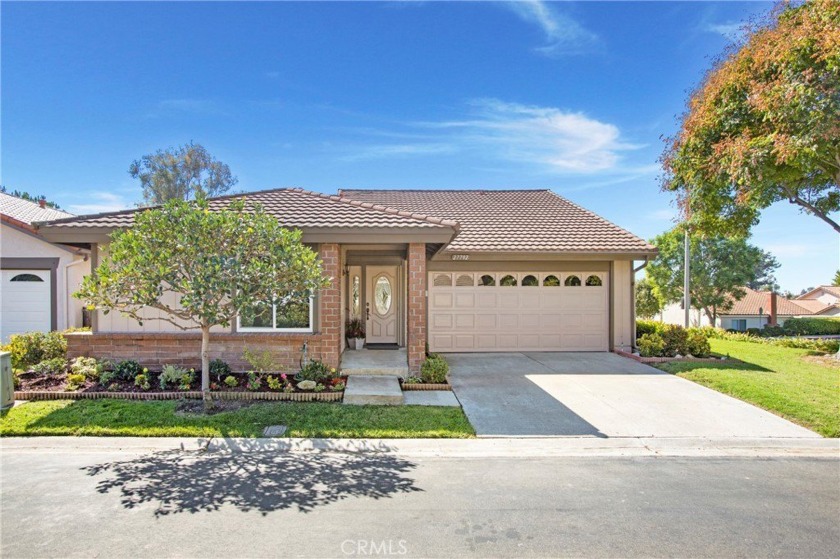 Turn-Key Narciso floor plan, single story 3 bedroom, 2 bath - Beach Home for sale in Mission Viejo, California on Beachhouse.com