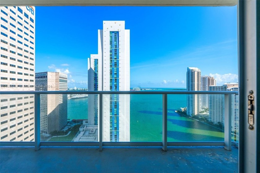 Stunning 2-Bed, 2-Bath Condo with Bay Views in Downtown Miami's - Beach Condo for sale in Miami, Florida on Beachhouse.com