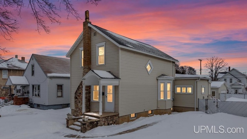 Are you looking to buy your first home or an investment property - Beach Home for sale in Escanaba, Michigan on Beachhouse.com