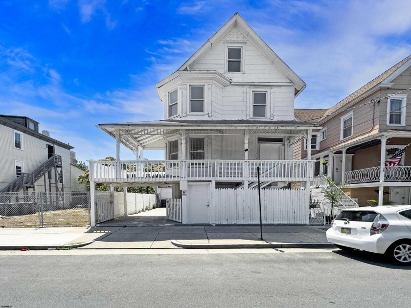 Income-Producing Triplex - $499,000   Investor special or - Beach Townhome/Townhouse for sale in Atlantic City, New Jersey on Beachhouse.com