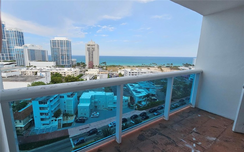 Best Price Unit in the entire Building!!Great opportunity to - Beach Condo for sale in Miami Beach, Florida on Beachhouse.com