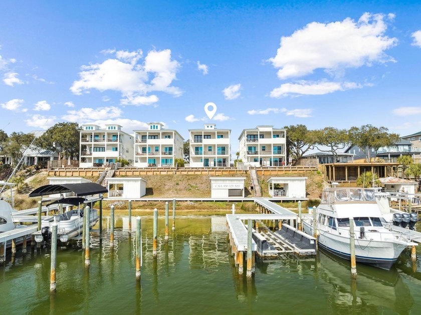SELLER FINANCING AVAILABLE! Welcome to The Retreat at Old Pass - Beach Home for sale in Destin, Florida on Beachhouse.com