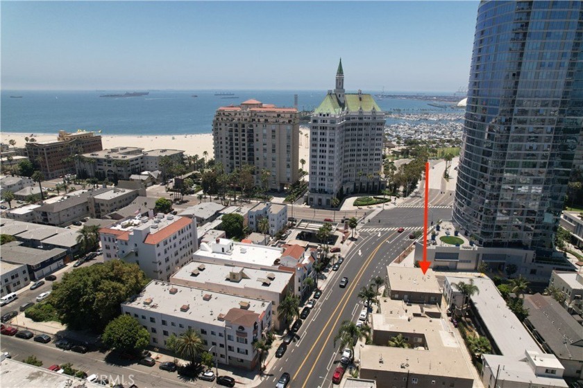 Steps from the beach! Detached garage with storage included! - Beach Condo for sale in Long Beach, California on Beachhouse.com