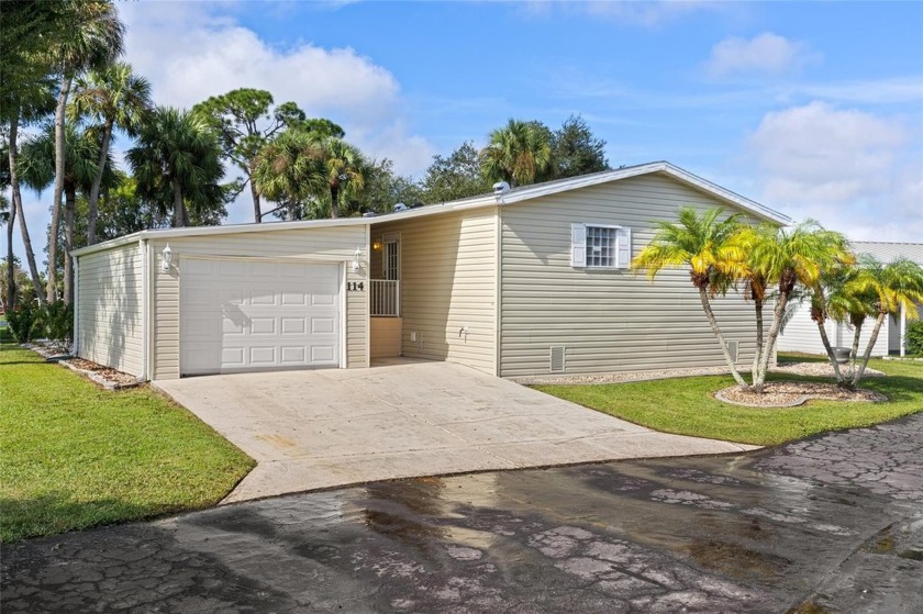 No damage from Milton. Welcome to this absolutely stunning - Beach Home for sale in Punta Gorda, Florida on Beachhouse.com