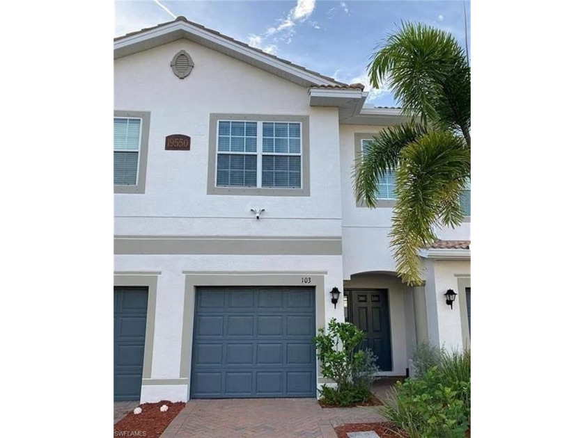 This property is available for rent as well as sale - Beach Townhome/Townhouse for sale in Fort Myers, Florida on Beachhouse.com