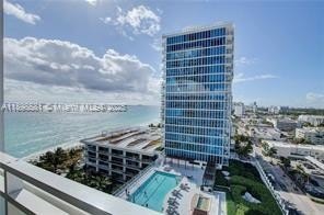 Great residential corner with partial Ocean & City Views with - Beach Condo for sale in Miami Beach, Florida on Beachhouse.com