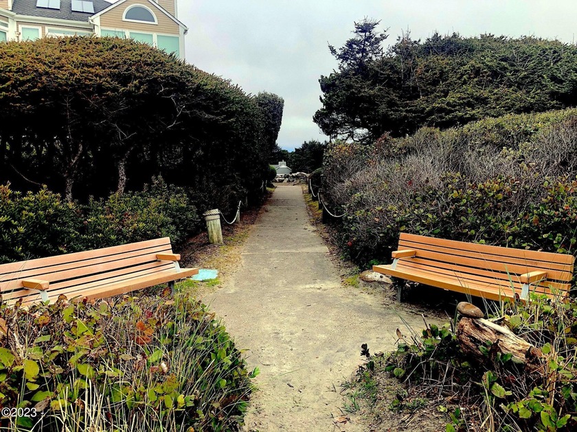 PRICE REDUCTION on this PRIME lot across from BEACH access in - Beach Lot for sale in South Beach, Oregon on Beachhouse.com