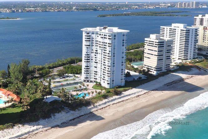 Enjoy the ocean and intracoastal views from this beachfront - Beach Condo for sale in Singer Island, Florida on Beachhouse.com