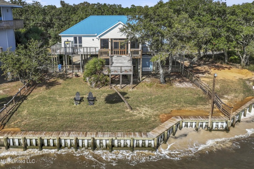 Beautiful Home on the Mississippi Gulf CoastNestled on a natural - Beach Home for sale in Ocean Springs, Mississippi on Beachhouse.com