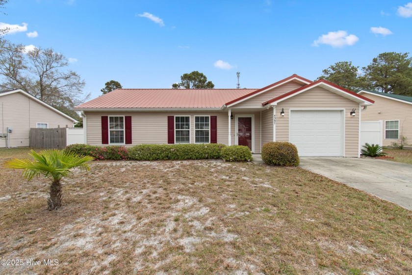 Are you looking for a meticulously maintained 3-bed, 2-bath - Beach Home for sale in Shallotte, North Carolina on Beachhouse.com