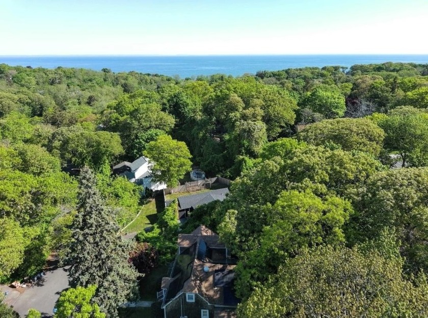 Welcome to the gem of Rocky point located by the beach! This - Beach Home for sale in Rocky Point, New York on Beachhouse.com