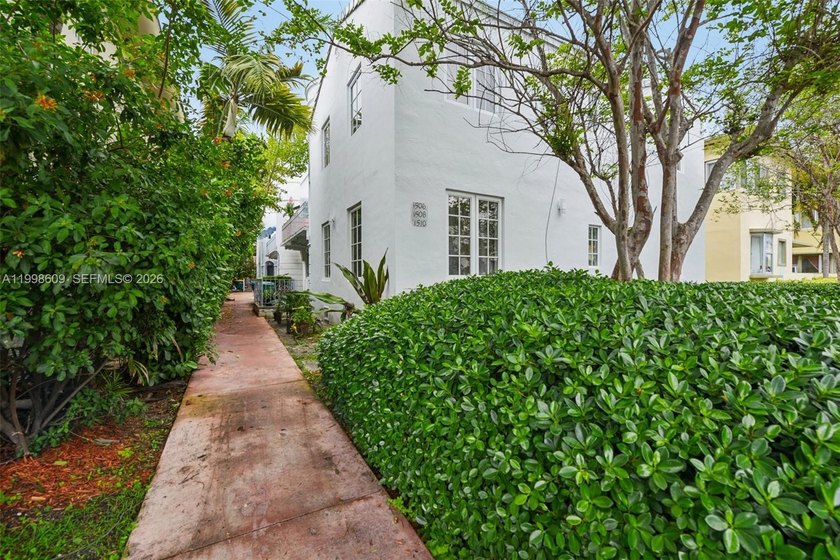 Experience the quintessential South Beach lifestyle in this - Beach Other for sale in Miami Beach, Florida on Beachhouse.com