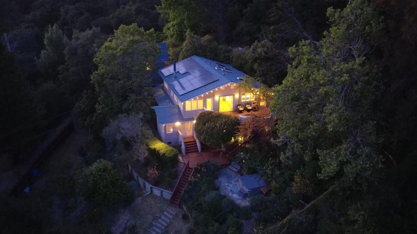 Tucked away just a stone's throw up the valley along the San - Beach Home for sale in Santa Cruz, California on Beachhouse.com