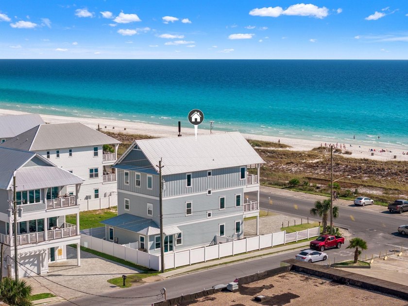 Positioned directly across from the Gulf with permanent - Beach Home for sale in Panama City Beach, Florida on Beachhouse.com