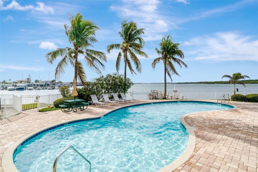 INVESTORS DREAM* This charming Condo-Hotel offers the - Beach Home for sale in St. Petersburg, Florida on Beachhouse.com