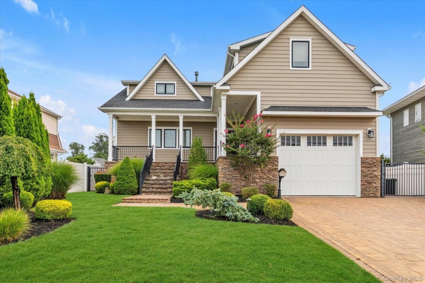 Welcome to 236 E.Shore Drivepletely rebuilt (2017), this home is - Beach Home for sale in Massapequa, New York on Beachhouse.com