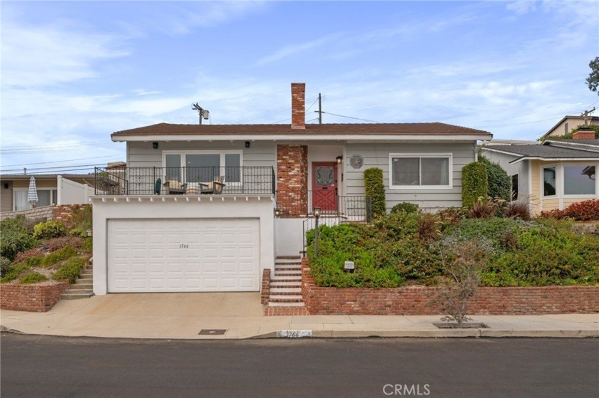 Classic upper South Shores home located at the end of one of the - Beach Home for sale in San Pedro, California on Beachhouse.com