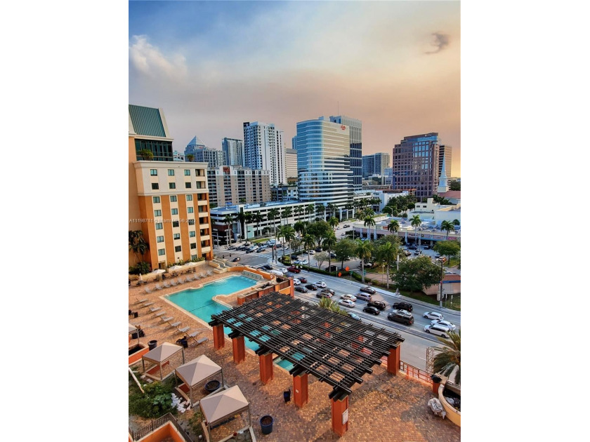 ***BEST LINE*** Beautiful Pool, Garden and City VIEWS from your - Beach Condo for sale in Fort  Lauderdale, Florida on Beachhouse.com