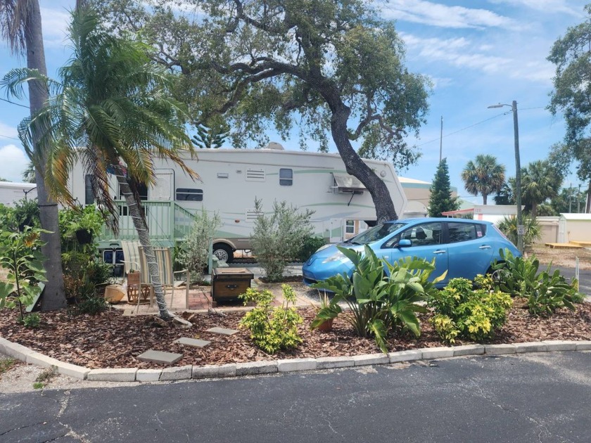 Welcome to this adorable 55 plus community less than a mile to - Beach Home for sale in Largo, Florida on Beachhouse.com