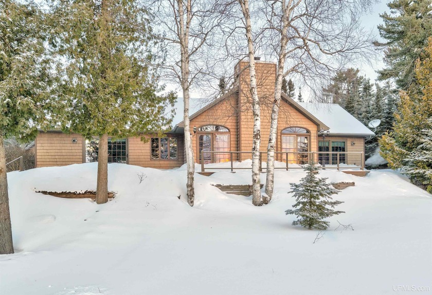 A beautiful escape awaits you on the north shore of Lake - Beach Home for sale in Manistique, Michigan on Beachhouse.com