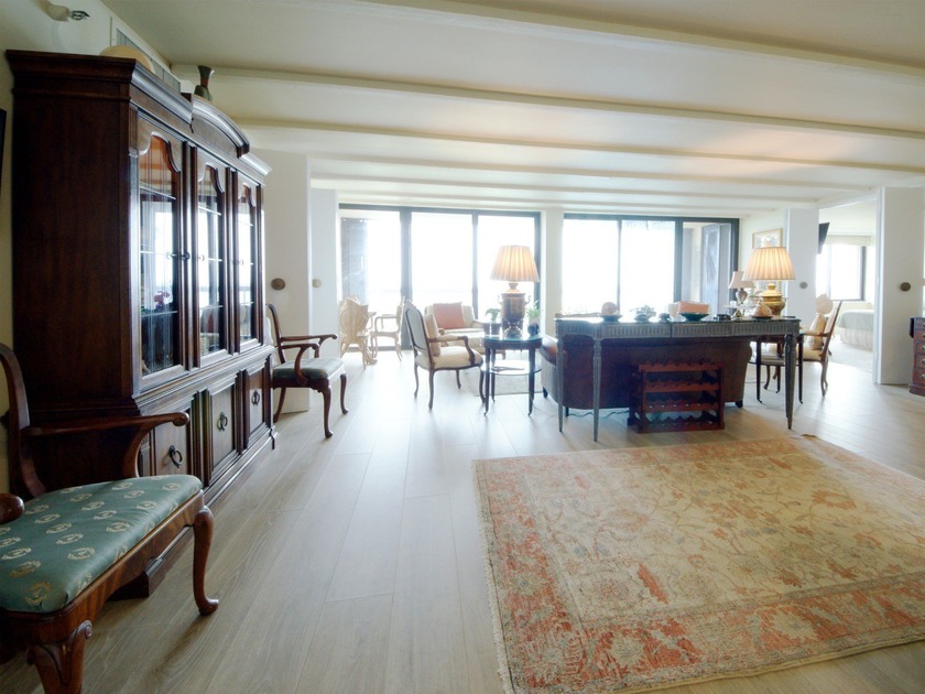 Welcome to The Envoy, where refined luxury meets resort-style - Beach Condo for sale in West Palm Beach, Florida on Beachhouse.com