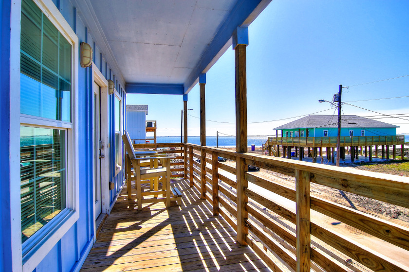 Enjoy breathtaking bay views from the comfort of a large front - Beach Vacation Rentals in Corpus Christi, Texas on Beachhouse.com