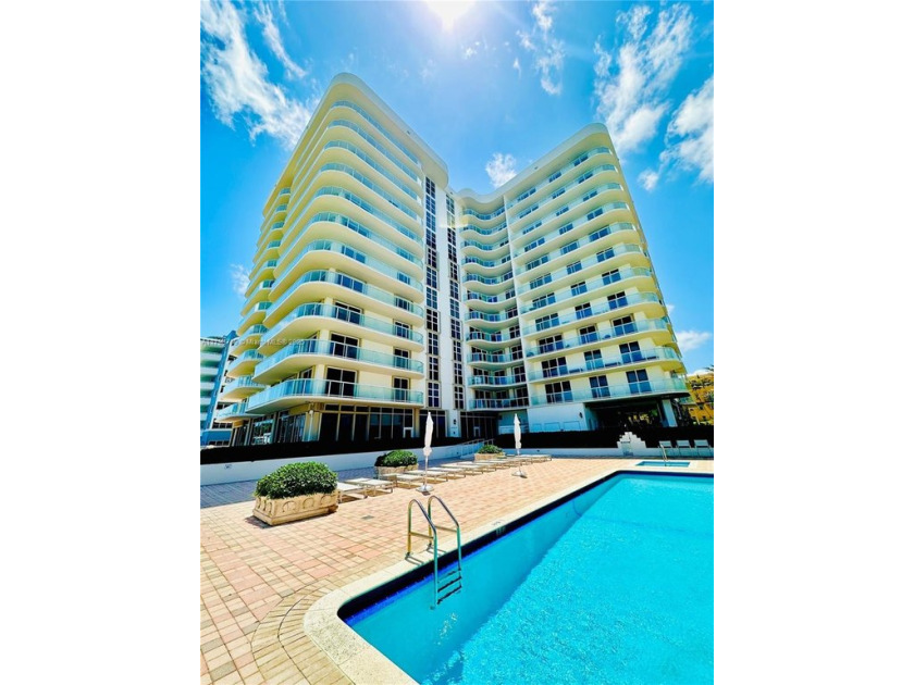 Gorgeous ocean and Intracoastal views from this super spacious - Beach Condo for sale in Surfside, Florida on Beachhouse.com