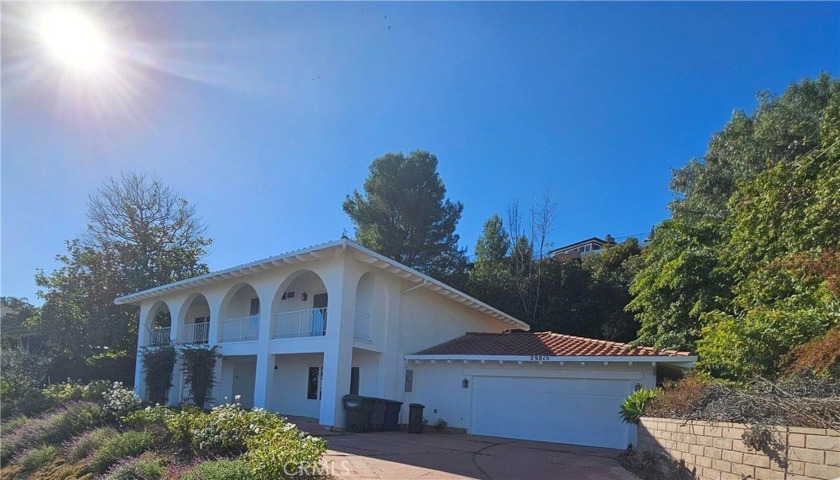 Where views meet vibes, gotta see it to believe it! This - Beach Home for sale in Rancho Palos Verdes, California on Beachhouse.com