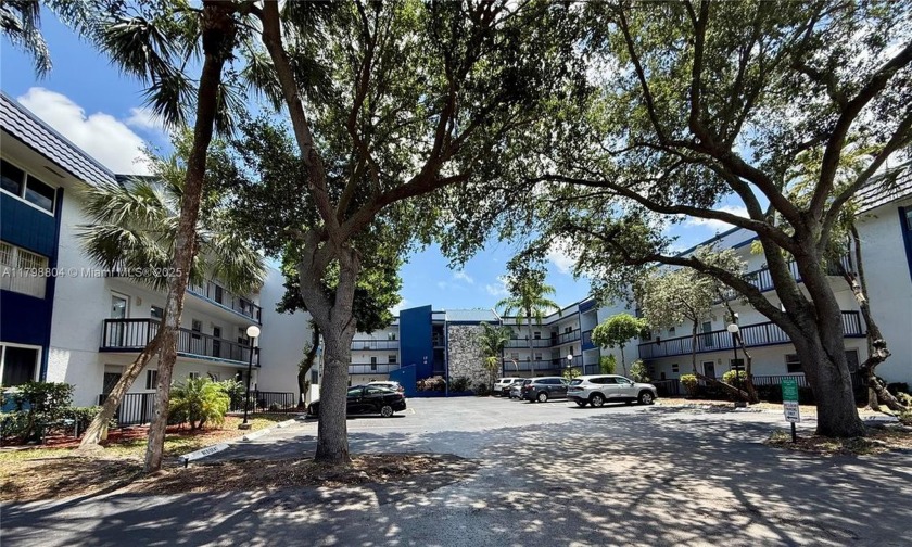 Welcome to this charming 2-bedroom, 2-bath condo in the - Beach Condo for sale in Margate, Florida on Beachhouse.com