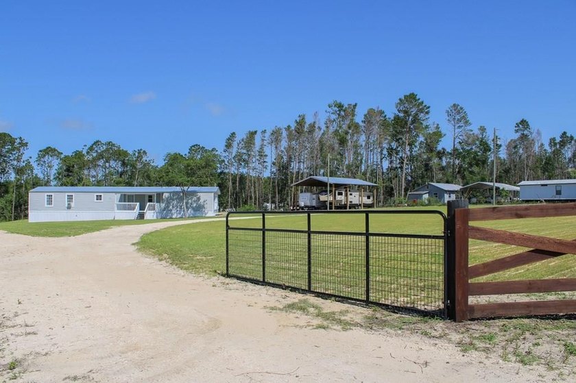 SELLER FINANCING AVAILABLE - 20% Down | 15-Year Straight Term | - Beach Home for sale in Steinhatchee, Florida on Beachhouse.com
