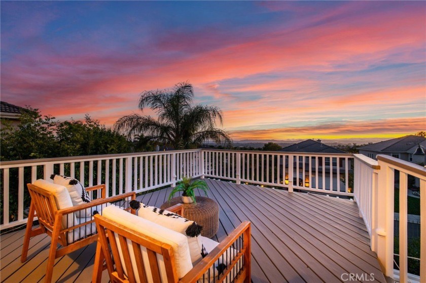 Breathtaking Views, Gorgeous Upgrades, Fantastic Floor Plan! - Beach Home for sale in Mission Viejo, California on Beachhouse.com