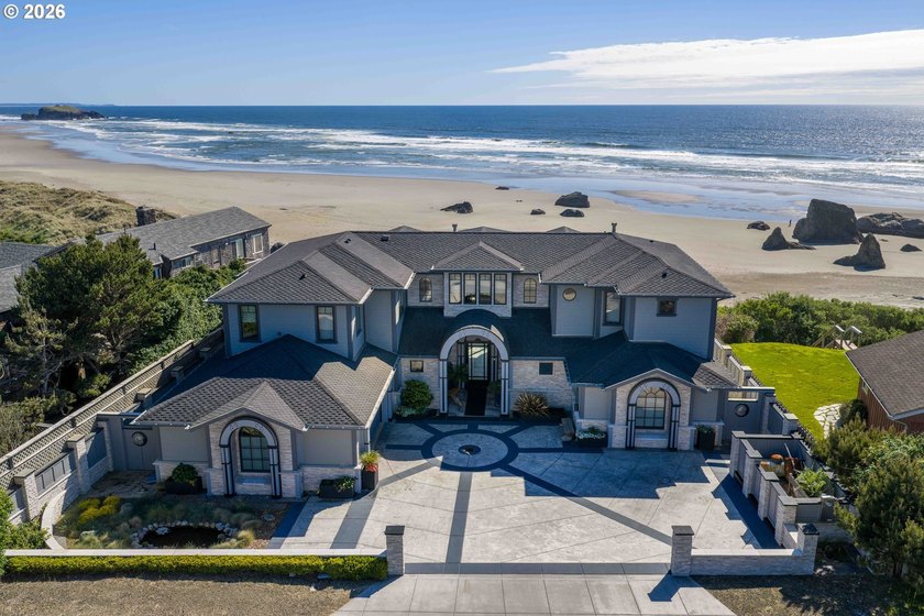 First Time on the Market - A Rare Oceanfront Masterpiece in - Beach Home for sale in Bandon, Oregon on Beachhouse.com