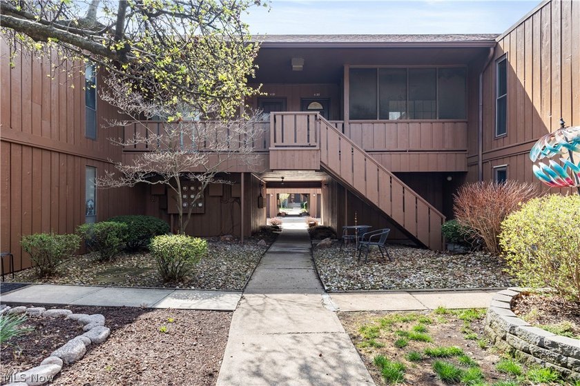 Welcome home to this adorable second-floor condo in the highly - Beach Condo for sale in Avon Lake, Ohio on Beachhouse.com