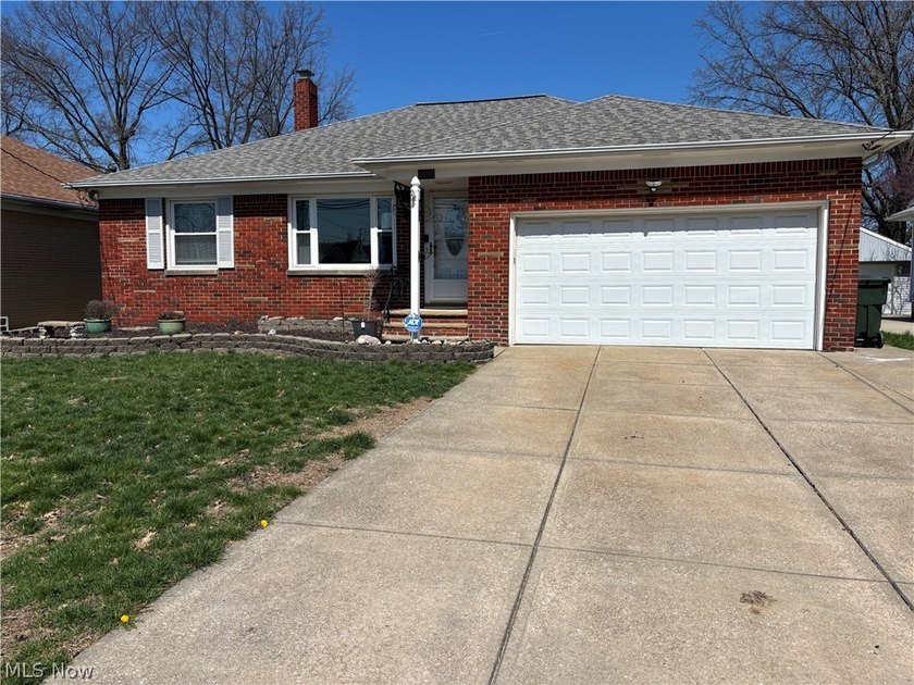 This well-maintained brick ranch has been lovingly cared for - Beach Home for sale in Euclid, Ohio on Beachhouse.com