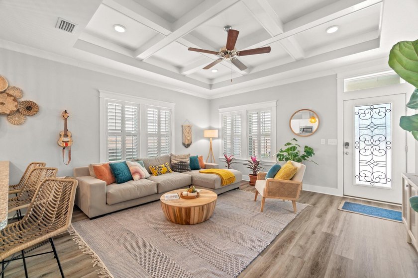 Expand Perfection Investors ALERT: Turnkey short-term rental - Beach Home for sale in Panama City Beach, Florida on Beachhouse.com
