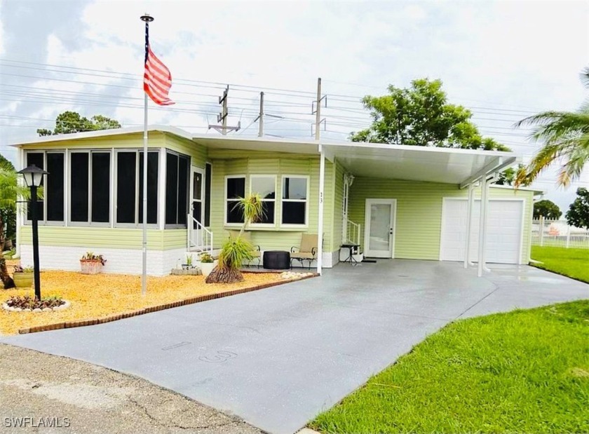 Charming 2-Bed, 2-Bath Home in Six Lakes Country Club

This - Beach Home for sale in North Fort Myers, Florida on Beachhouse.com