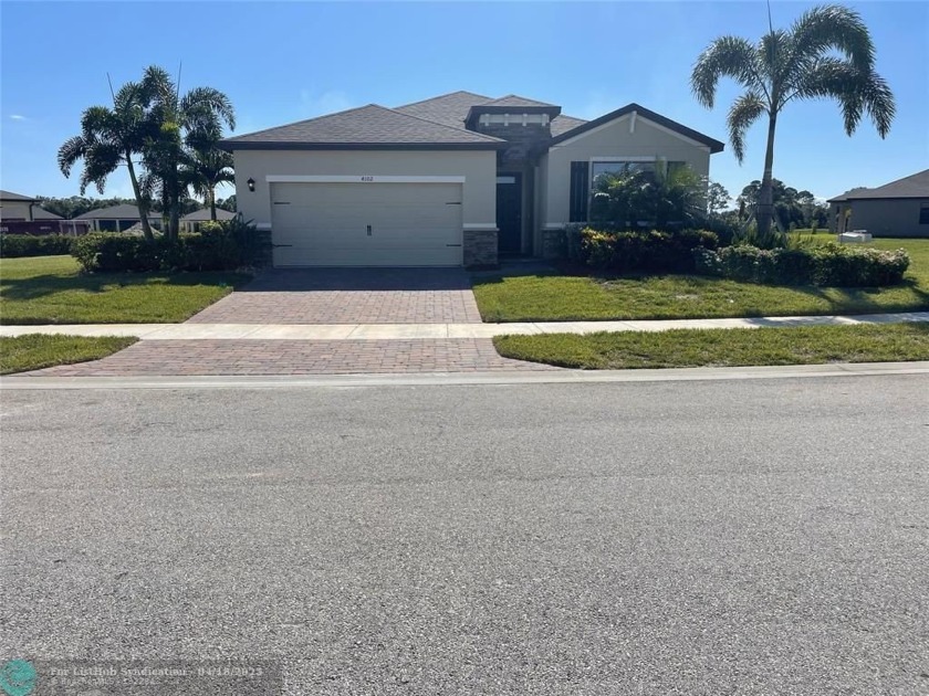 Own a FULLY furnished turn-key home in desirable Lost Tree gated - Beach Home for sale in Vero Beach, Florida on Beachhouse.com