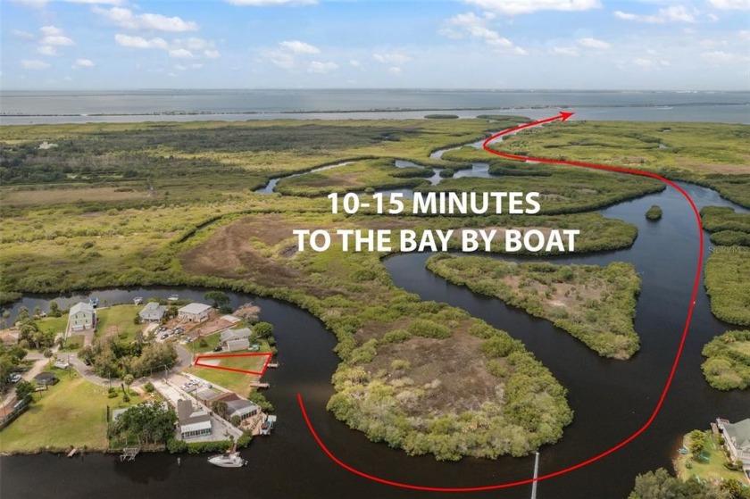 Waterfront land for your Florida dream home, with convenient - Beach Lot for sale in Tampa, Florida on Beachhouse.com