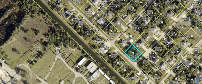 This is a corner Duplex Lot that is Located in a very nice and - Beach Lot for sale in Lehigh Acres, Florida on Beachhouse.com