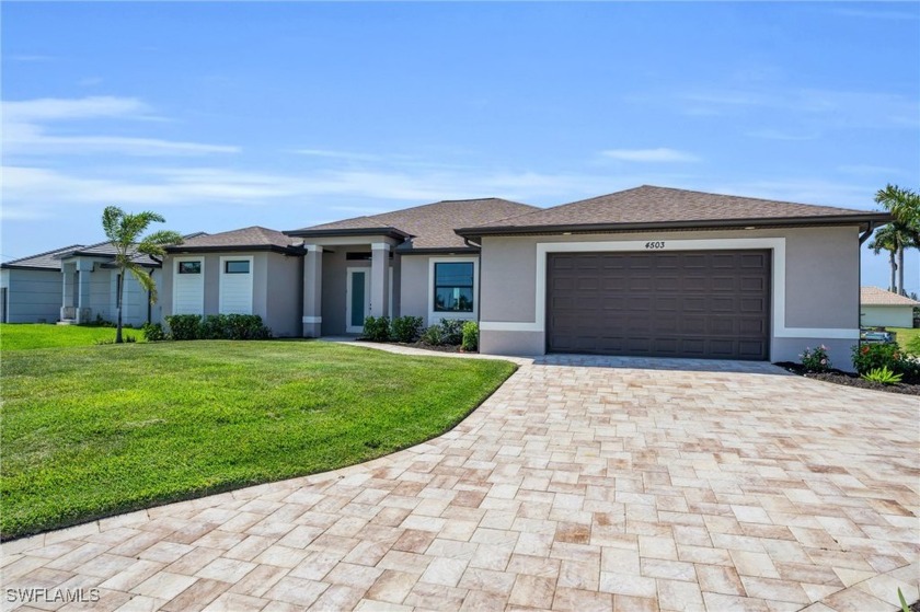 This gorgeous 3 bedroom, 2 bathroom is a custom built home - Beach Home for sale in Cape Coral, Florida on Beachhouse.com