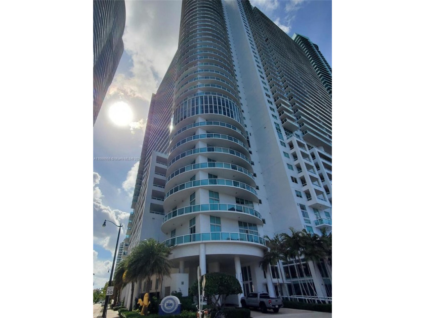 Rare direct East facing forever unobstructed bay view condo with - Beach Condo for sale in Miami, Florida on Beachhouse.com