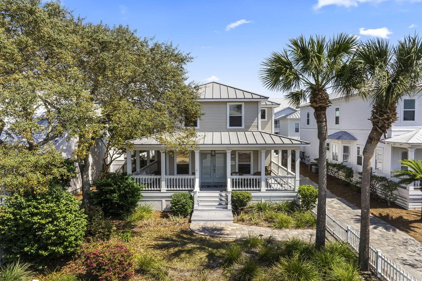 Welcome to this charming coastal home ideally situated in the - Beach Home for sale in Destin, Florida on Beachhouse.com