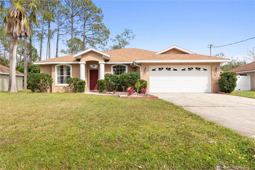 Welcome to this Beautifully Maintained Residence, MOVE IN READY - Beach Home for sale in Palm Coast, Florida on Beachhouse.com