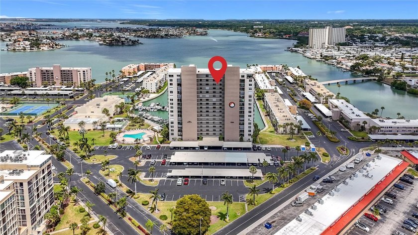 One or more photo(s) has been virtually staged. $10,000 PRICE - Beach Condo for sale in South Pasadena, Florida on Beachhouse.com