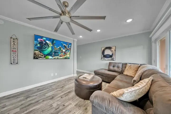 Newly remodeled 1/1 lakefront condo, with stainless steel - Beach Condo for sale in Destin, Florida on Beachhouse.com
