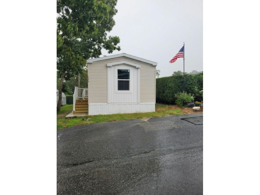 Meticulous 55 plus community !! Own your own 2 bed/1 bath home - Beach Home for sale in Marmora, New Jersey on Beachhouse.com