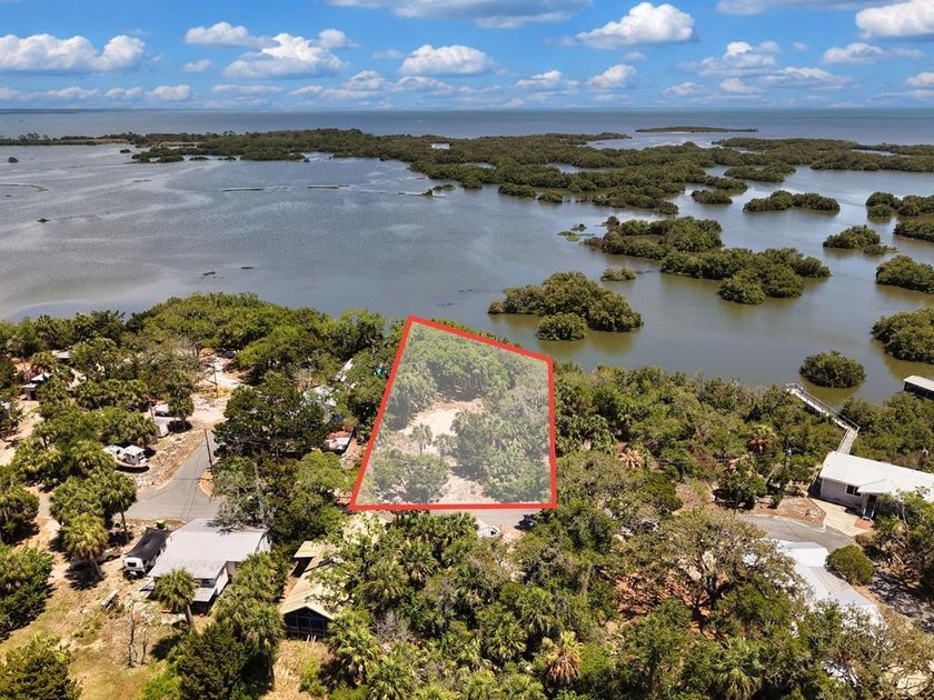 Set on more than half an acre on the island, this exceptional - Beach Lot for sale in Cedar Key, Florida on Beachhouse.com