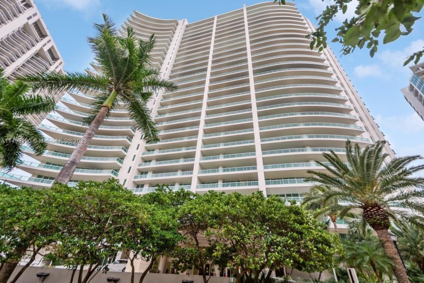 Rarely available Penthouse with12 foot ceilings and - Beach Condo for sale in Aventura, Florida on Beachhouse.com