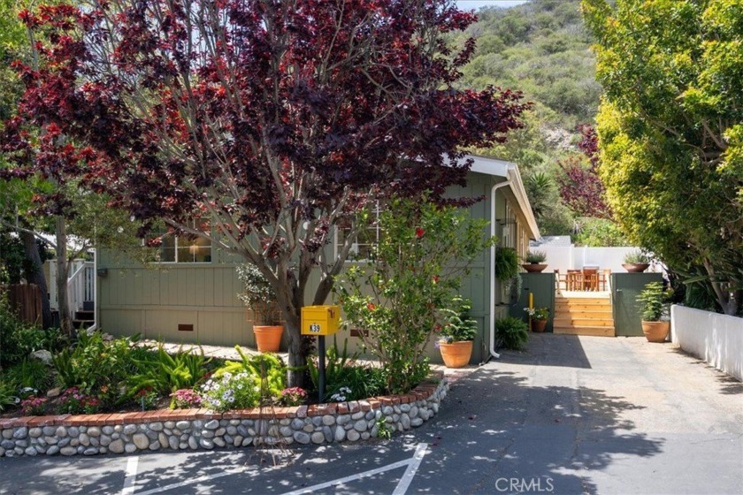 Discover this beautifully updated Laguna Beach home that - Beach Home for sale in Laguna Beach, California on Beachhouse.com